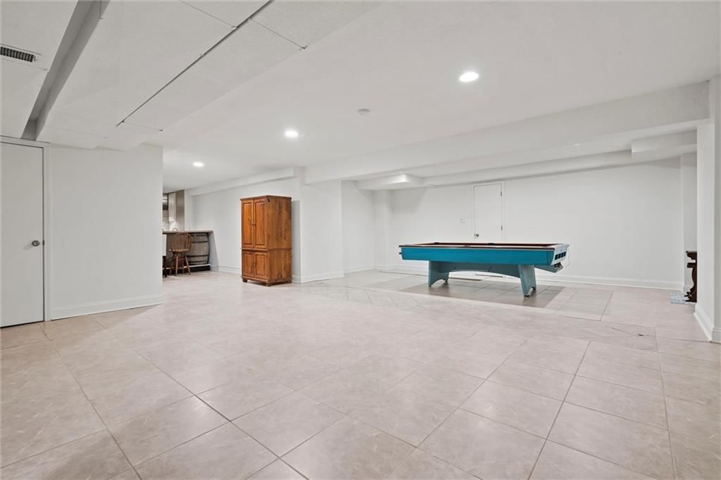 8321 W 102nd Street — photo 33