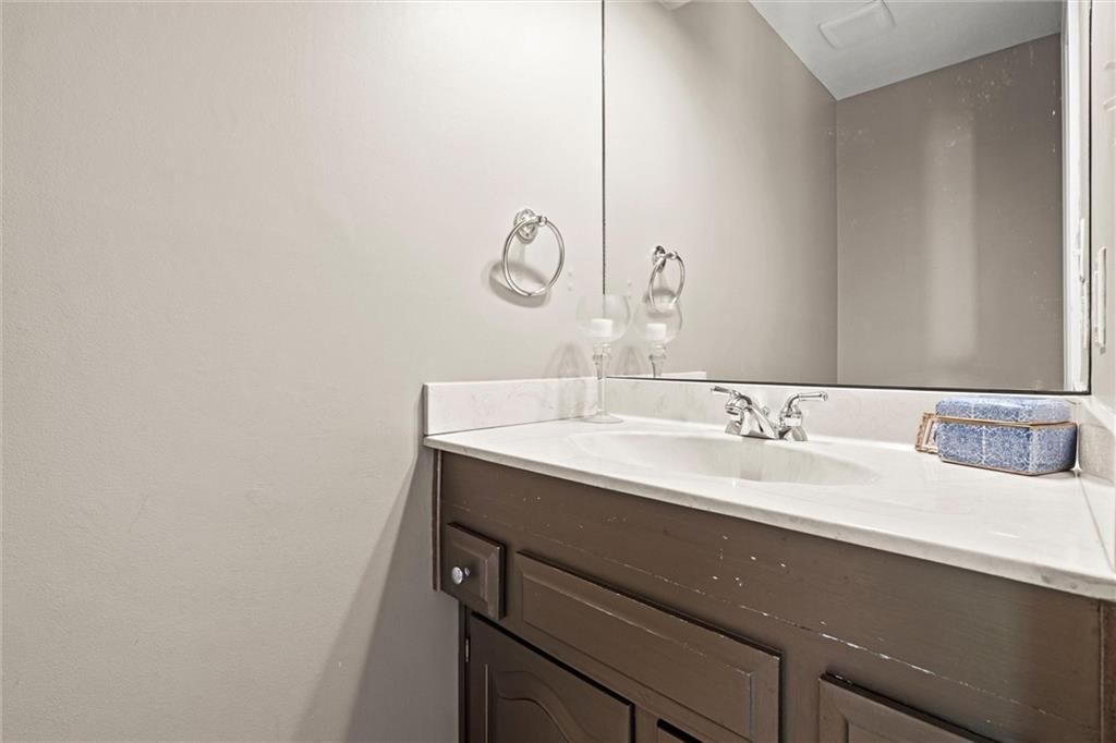 8321 W 102nd Street — photo 36