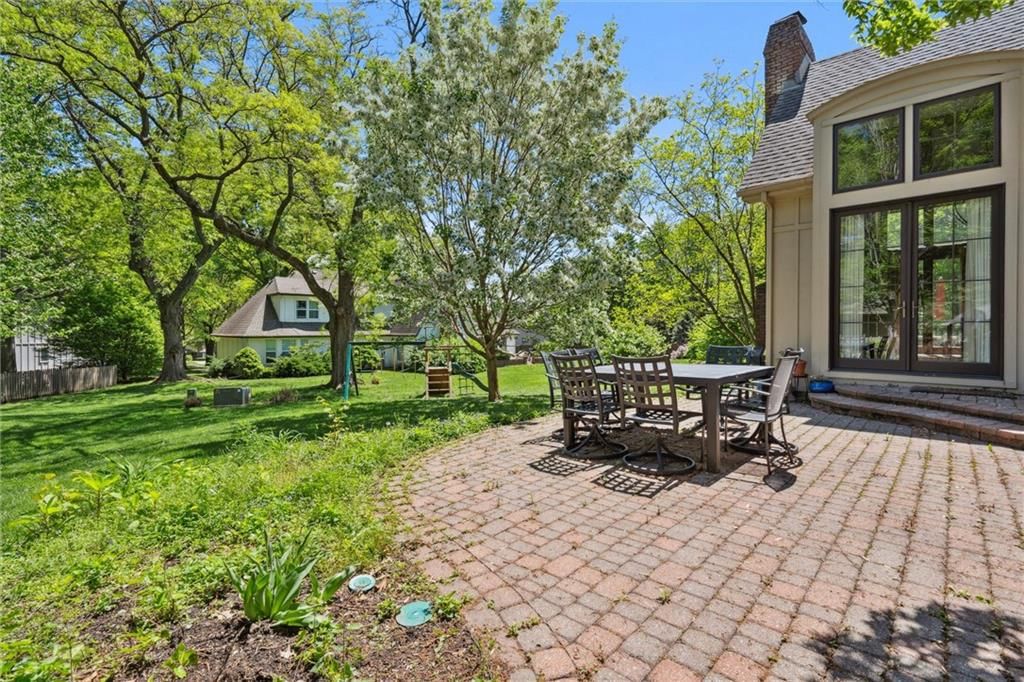 8321 W 102nd Street — photo 40