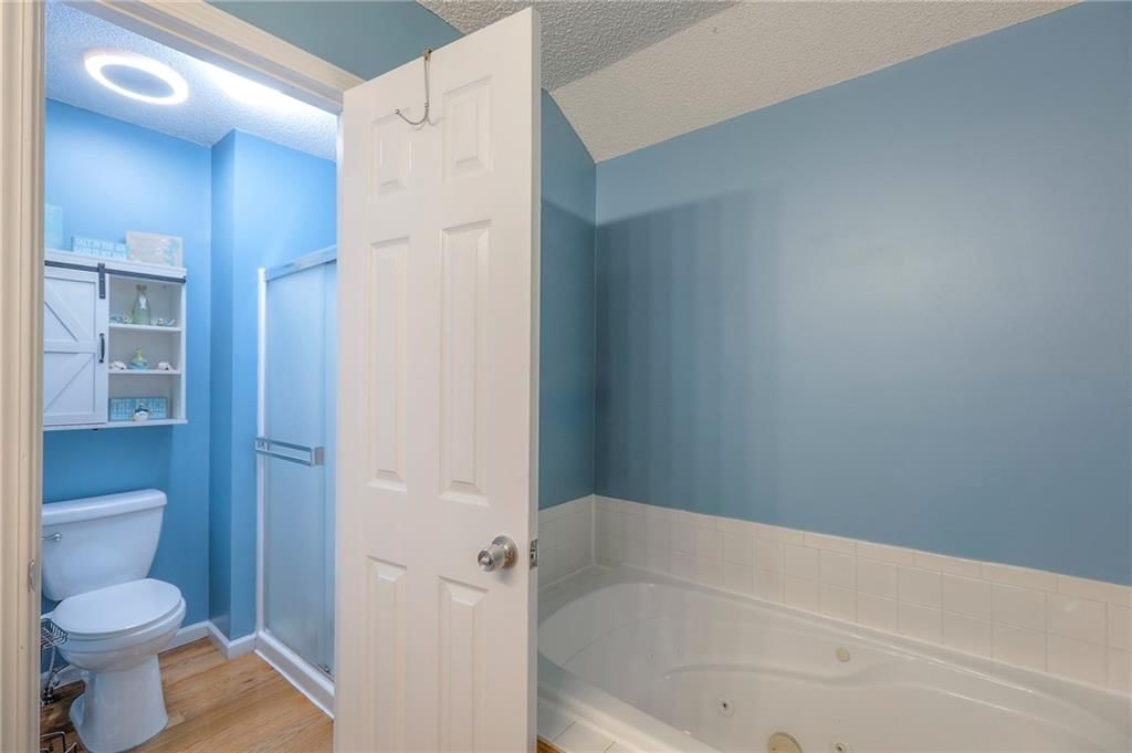 802 SW Crestview Court — photo 19