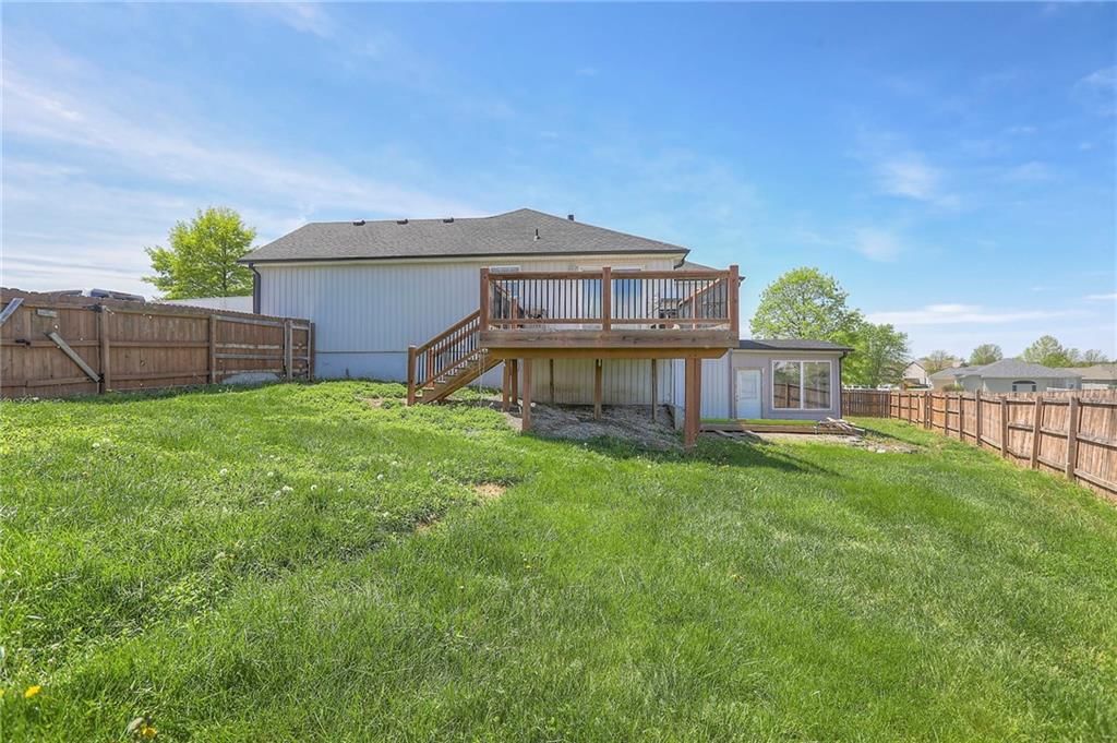 802 SW Crestview Court — photo 47
