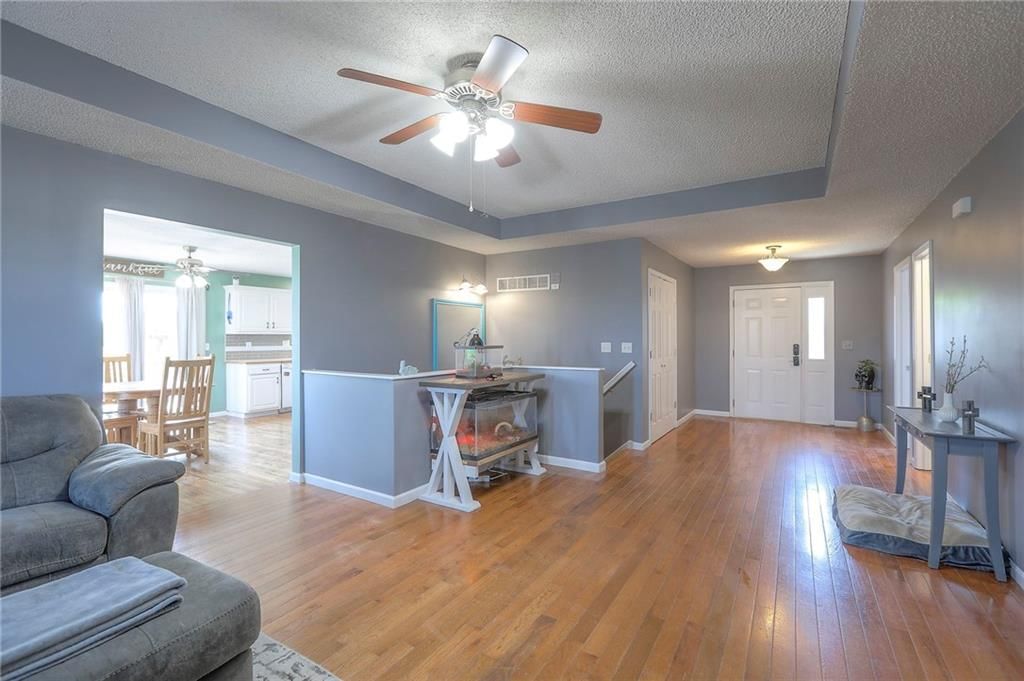 802 SW Crestview Court — photo 57