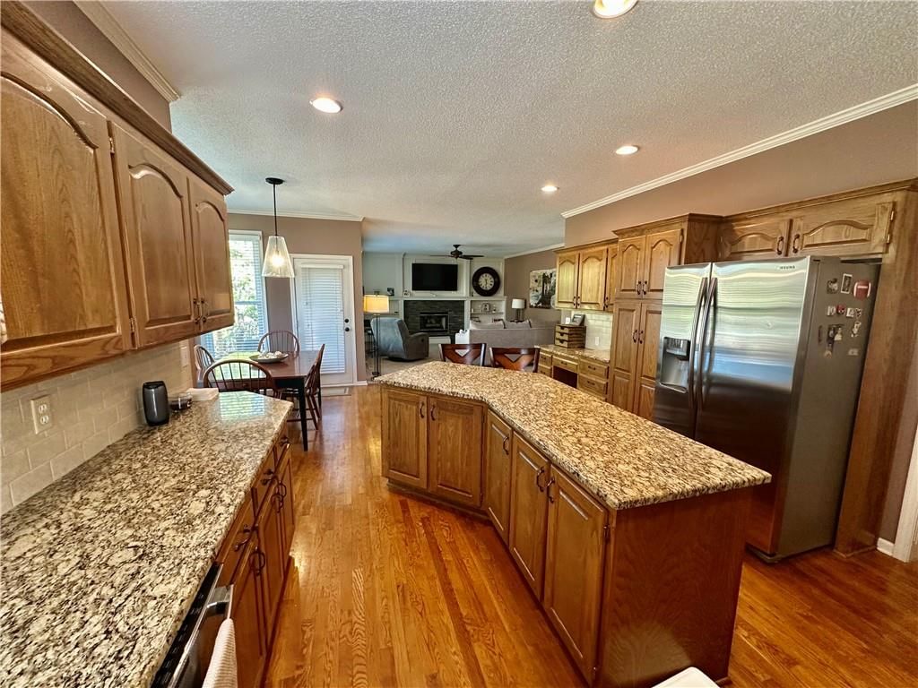 14906 Benson Street — photo 8