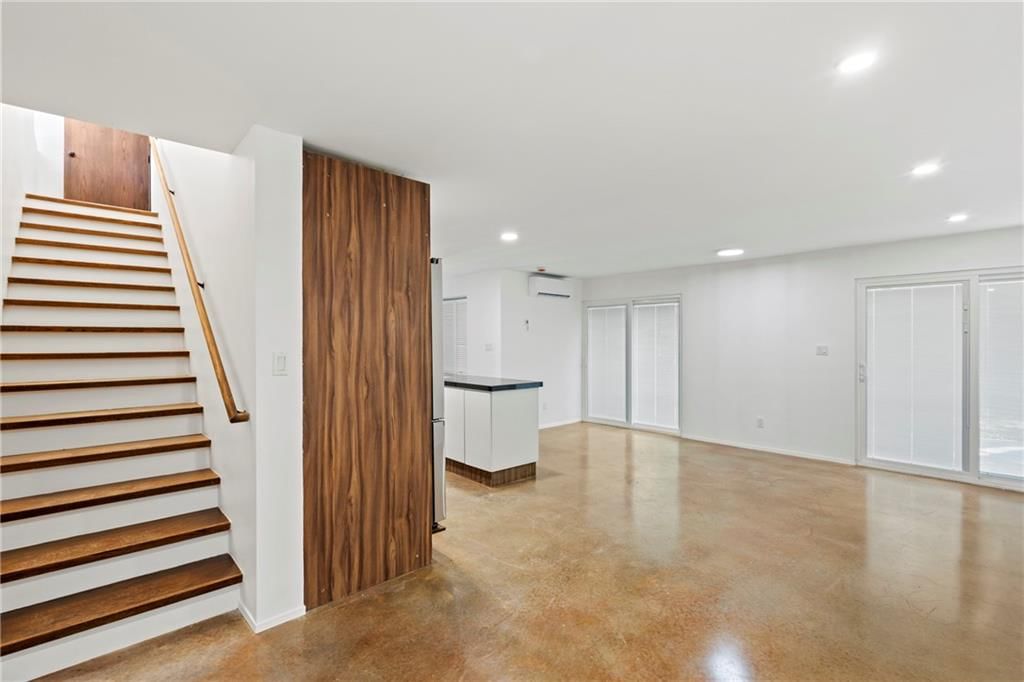 4011 S Minnie Street — photo 5