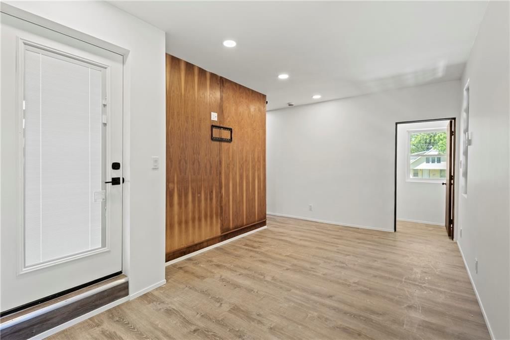 4011 S Minnie Street — photo 16