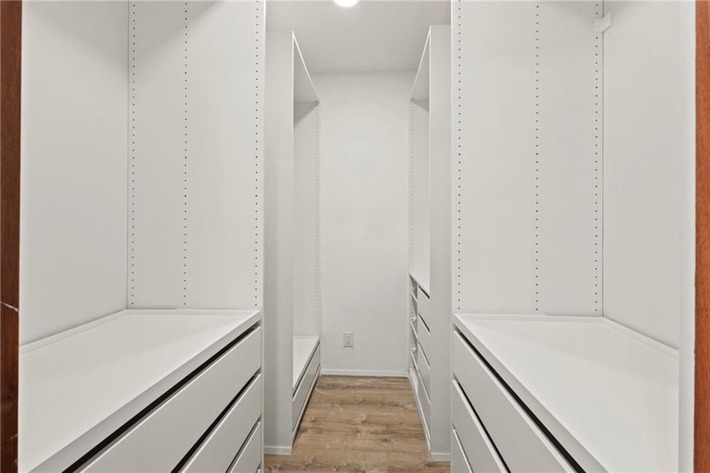 4011 S Minnie Street — photo 17