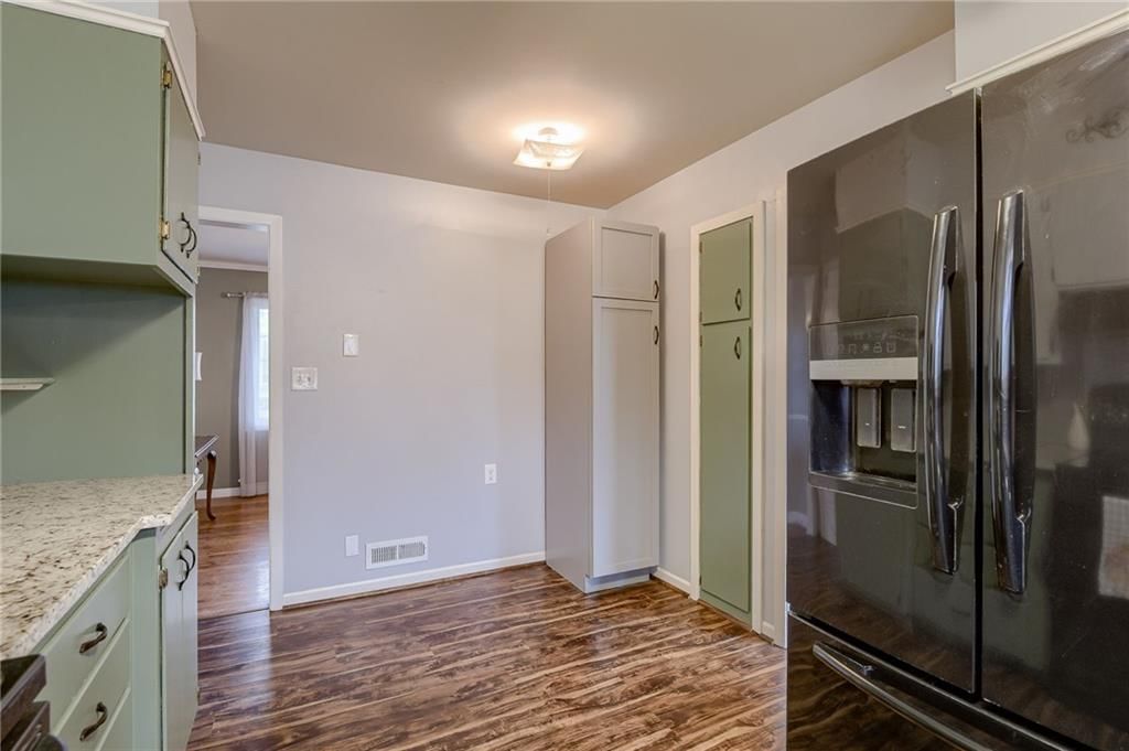 6917 W 65th Terrace — photo 11