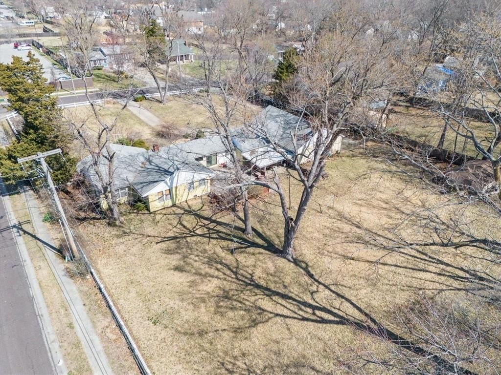 6909 W 82nd Street — photo 4