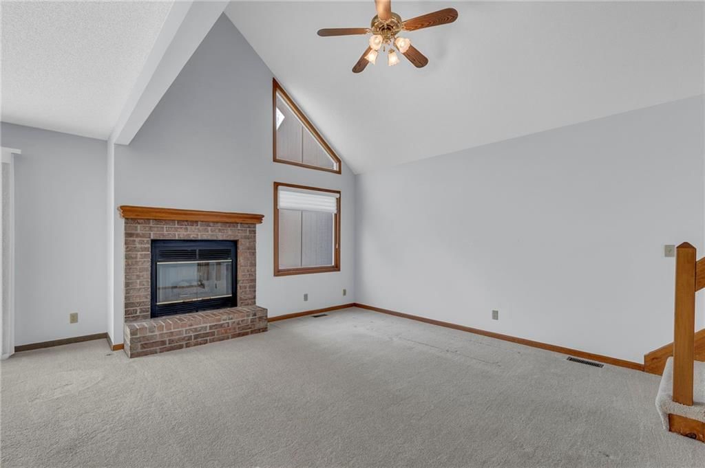 15433 Marty Street — photo 6