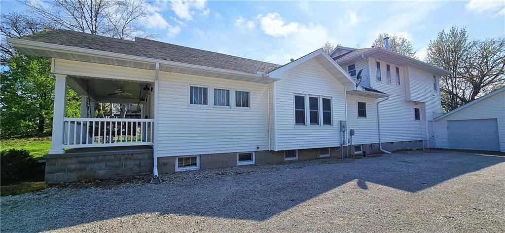 1014 S Holbrook Street — photo 10