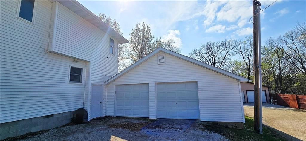 1014 S Holbrook Street — photo 66
