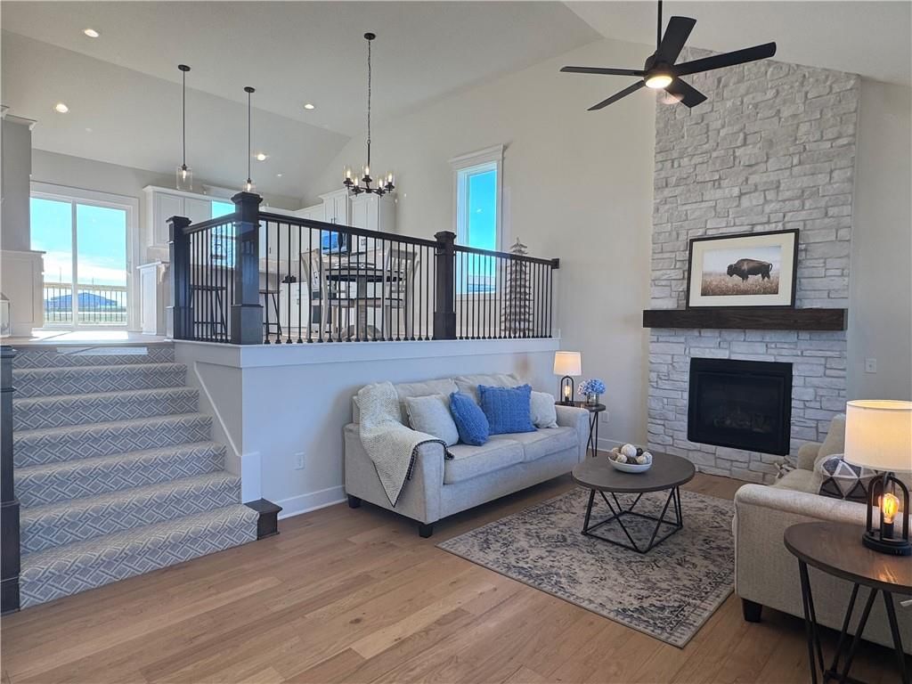 15501 Lakeside Drive — photo 12