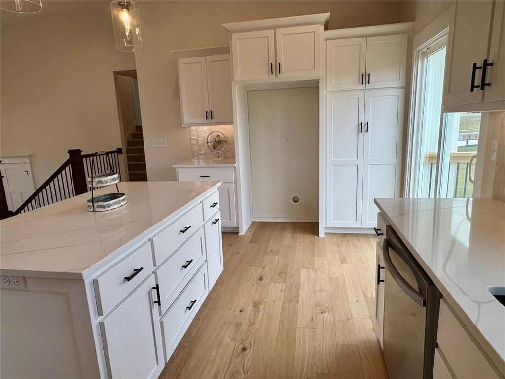 15501 Lakeside Drive — photo 15