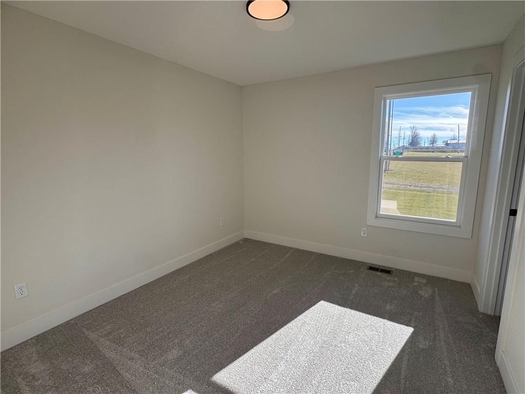 15501 Lakeside Drive — photo 33