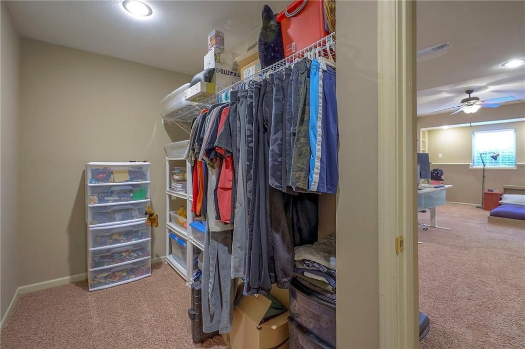 9720 N Donnelly Avenue — photo 28