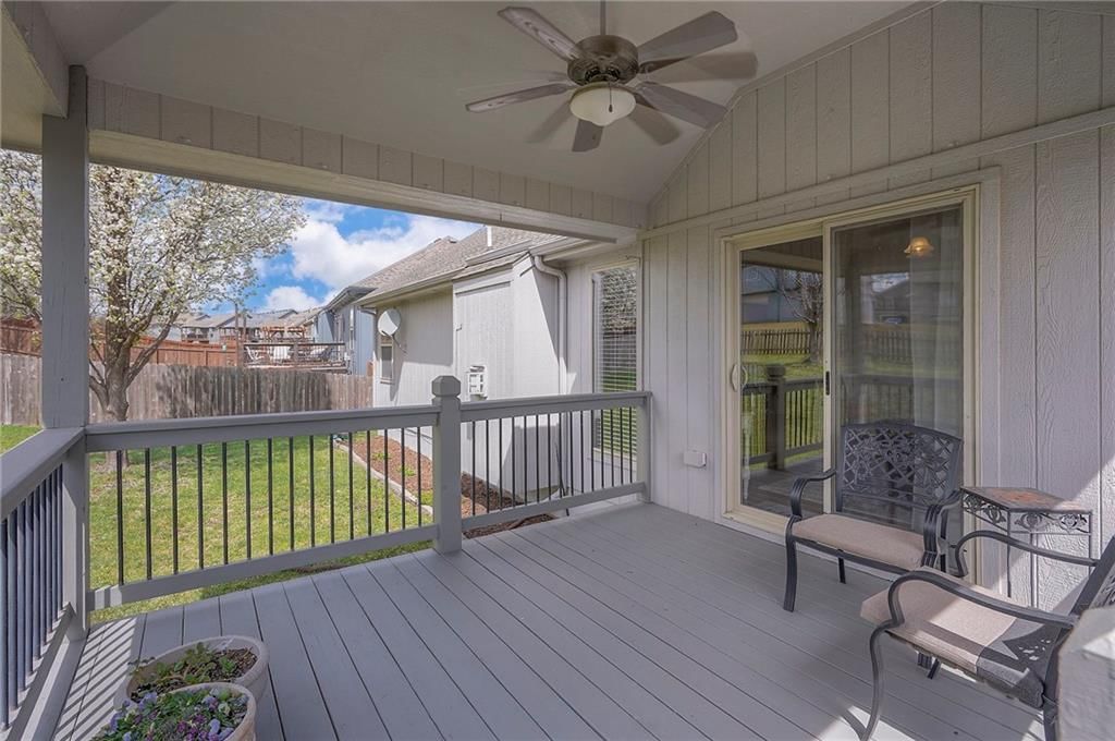 9720 N Donnelly Avenue — photo 32