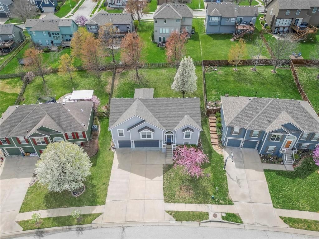 9720 N Donnelly Avenue — photo 38