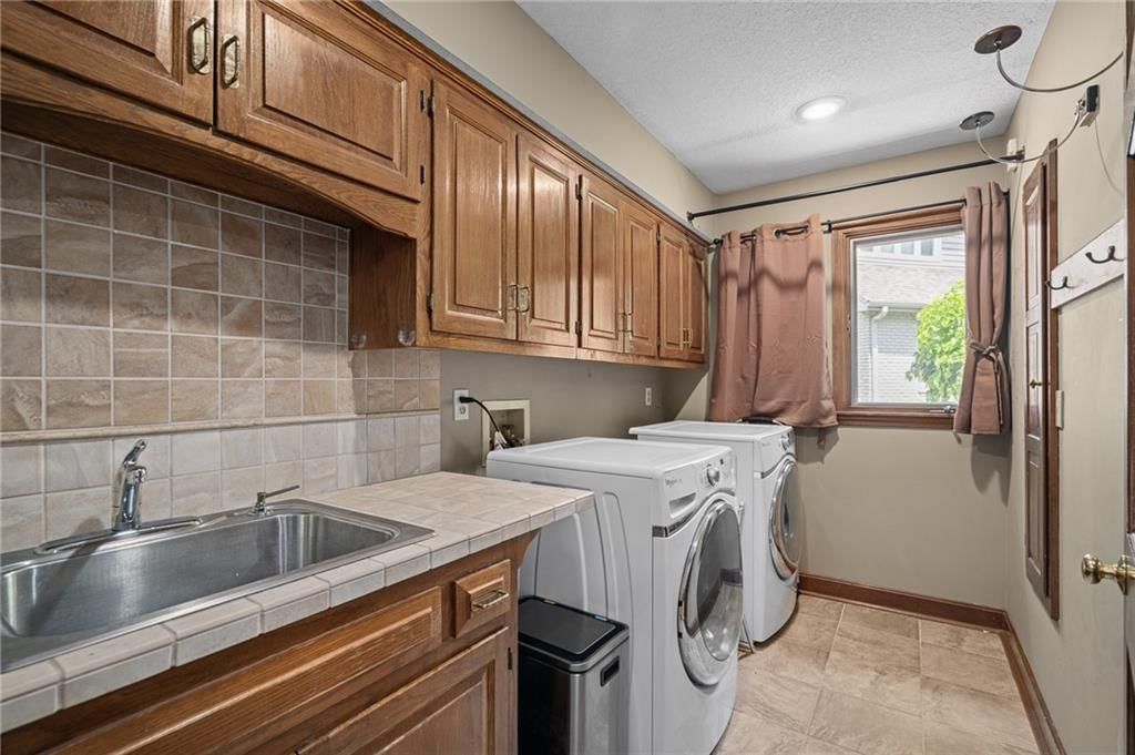 3705 W 119 Terrace — photo 28