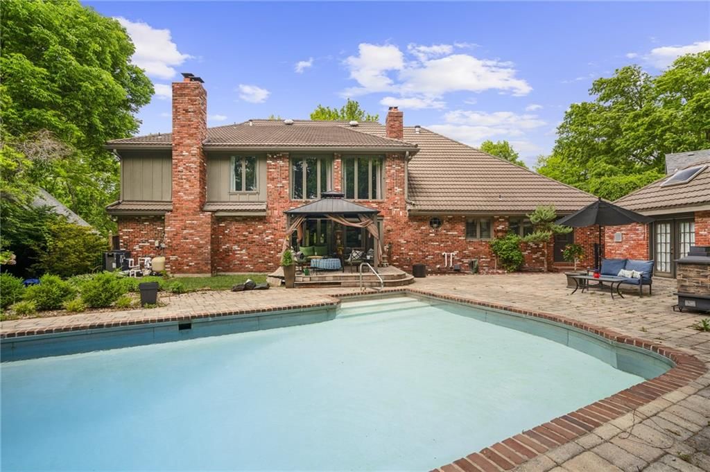 3705 W 119 Terrace — photo 67