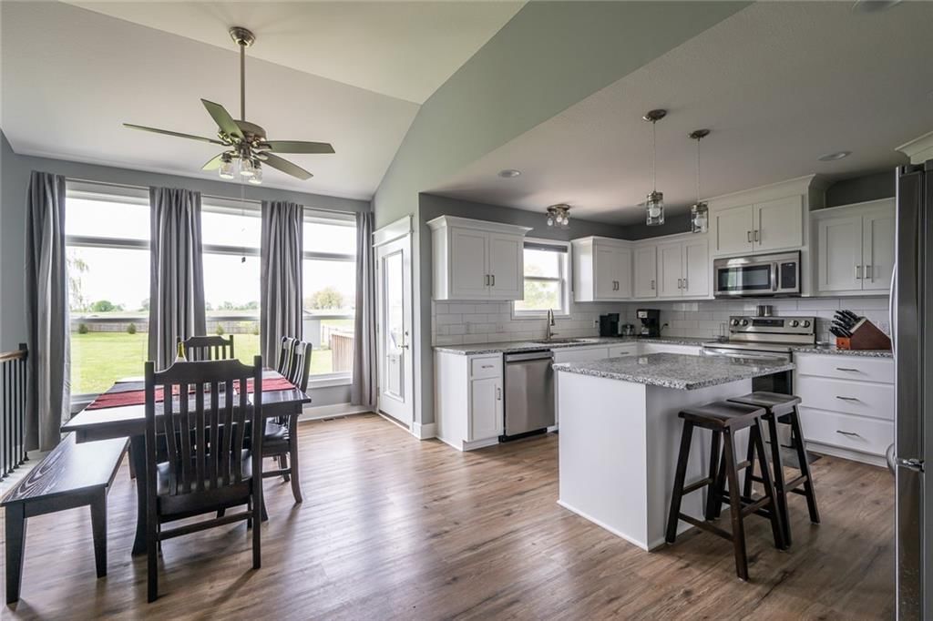 985 Sicklebar Drive — photo 19