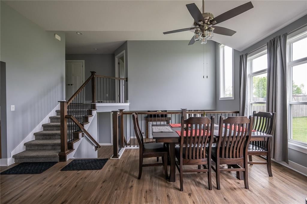 985 Sicklebar Drive — photo 22