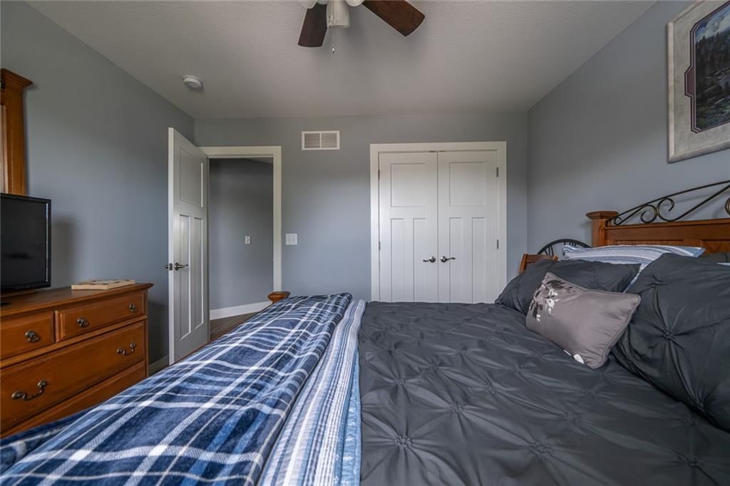 985 Sicklebar Drive — photo 33