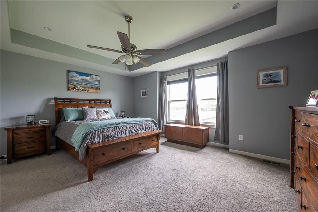 985 Sicklebar Drive — photo 37