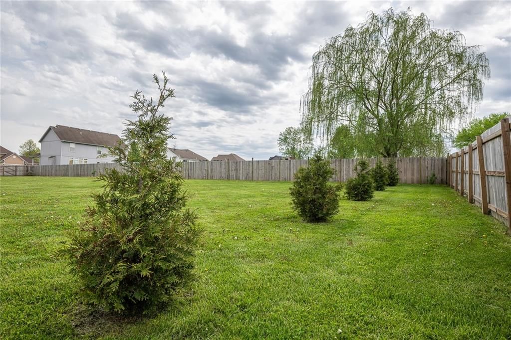 985 Sicklebar Drive — photo 49