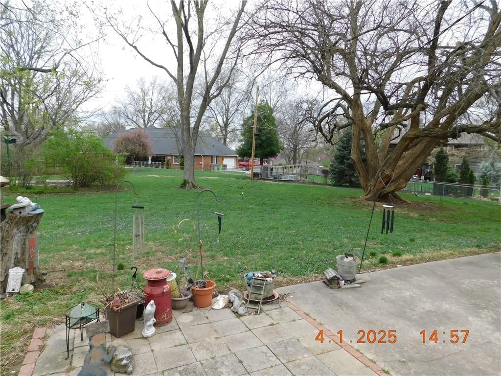 1208 Chapel Drive — photo 9