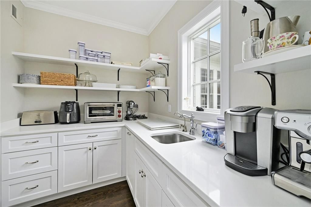 6018 Reinhardt Drive — photo 17