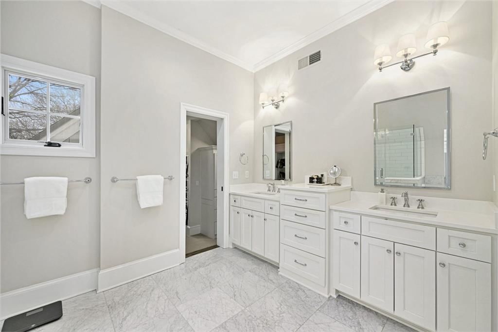 6018 Reinhardt Drive — photo 25