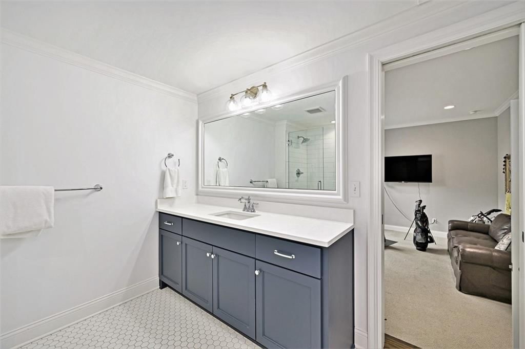 6018 Reinhardt Drive — photo 38