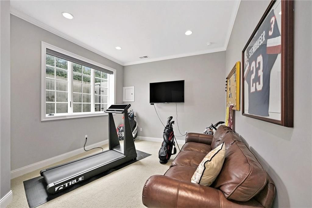 6018 Reinhardt Drive — photo 39