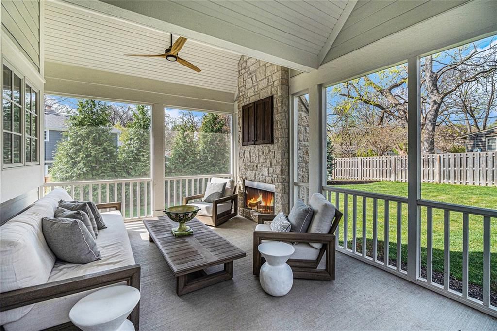 6018 Reinhardt Drive — photo 40
