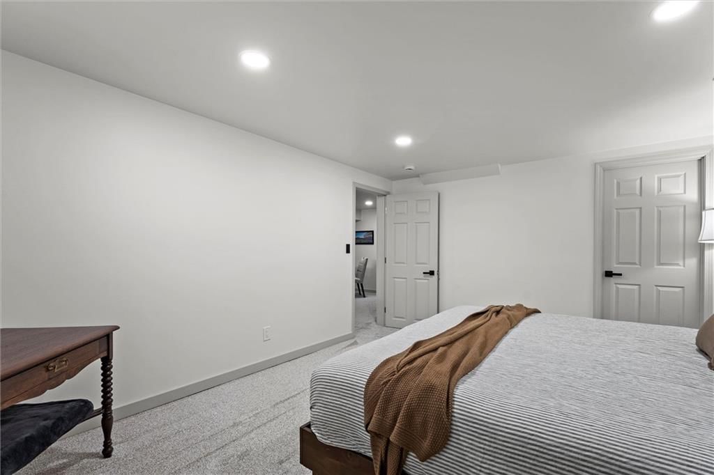 2550 S 45th Terrace — photo 27