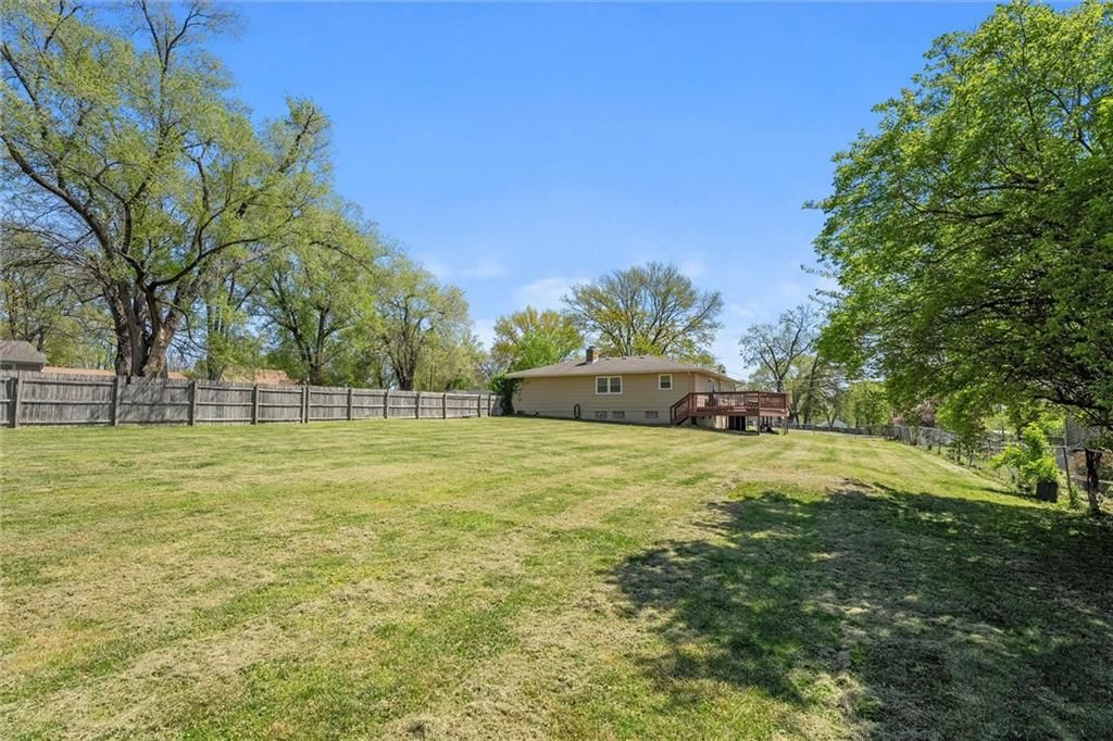 2550 S 45th Terrace — photo 35