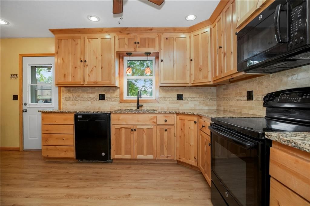 2208 SE Austin Street — photo 6