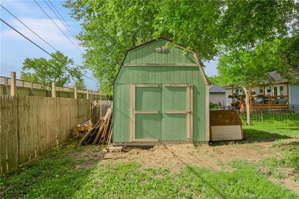 2208 SE Austin Street — photo 25