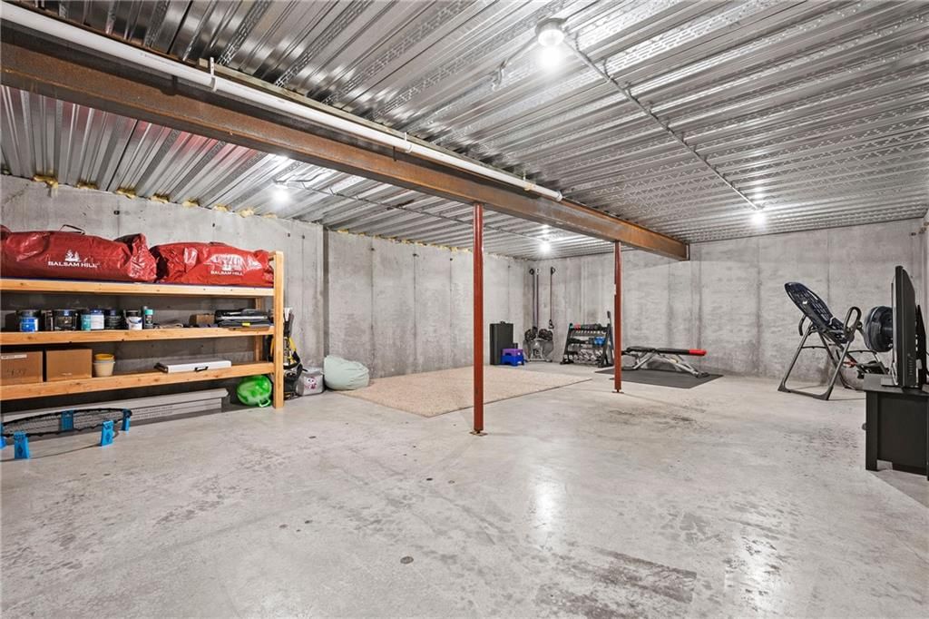 5246 N Walnut Street — photo 25
