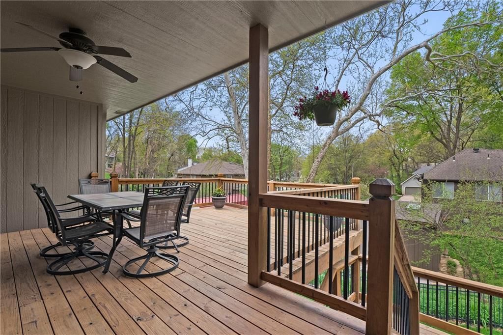 5246 N Walnut Street — photo 27