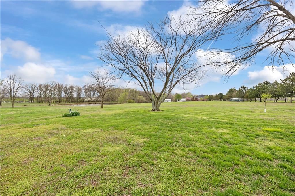 3691 N Farm Road 89 Road — photo 64