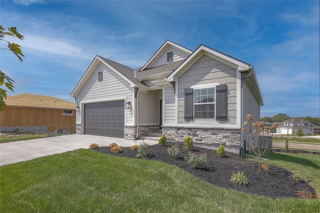 Photo 27 of 83 - 17391 S Kaw Street