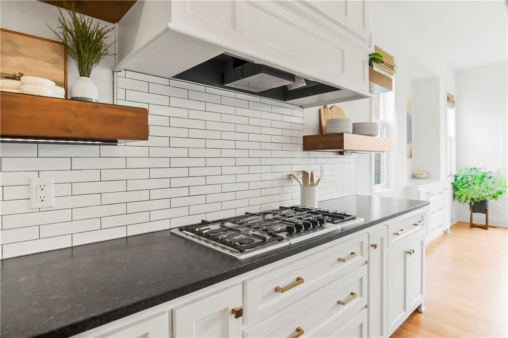 16205 Melrose Street — photo 14