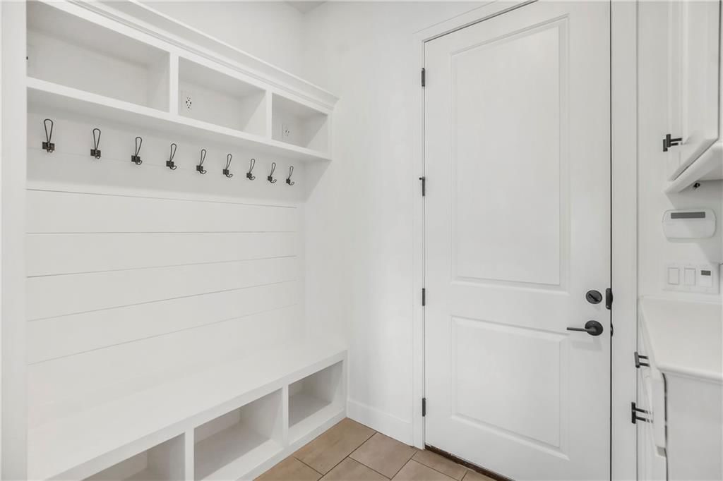 16205 Melrose Street — photo 18