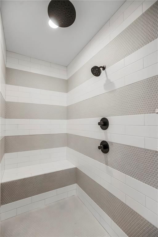 16205 Melrose Street — photo 25