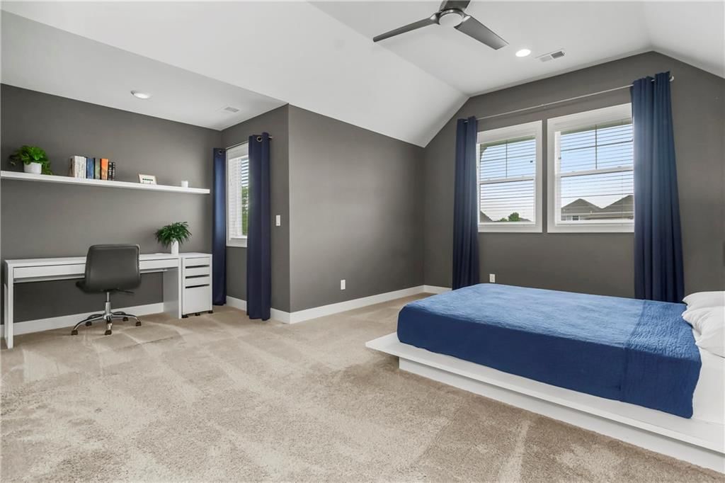 16205 Melrose Street — photo 29