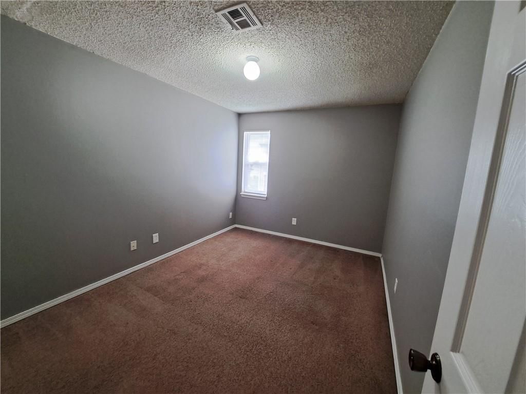 10009 NW Lema Drive — photo 22