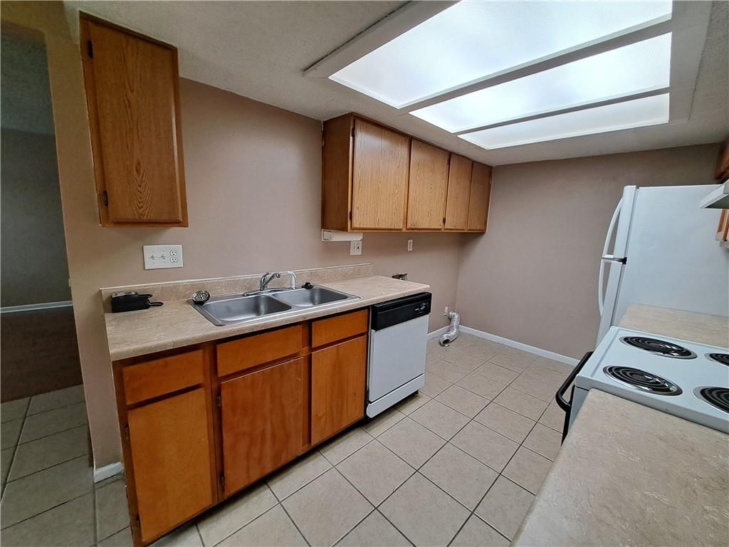 10009 NW Lema Drive — photo 27