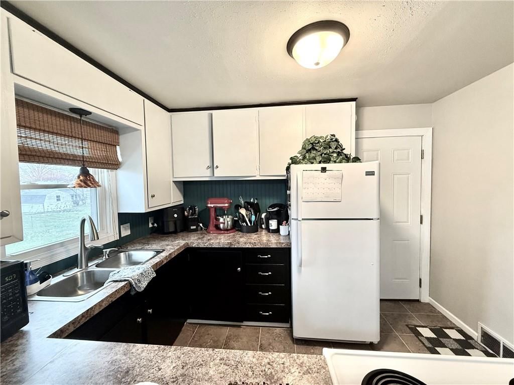 534 W Cooper Street — photo 12