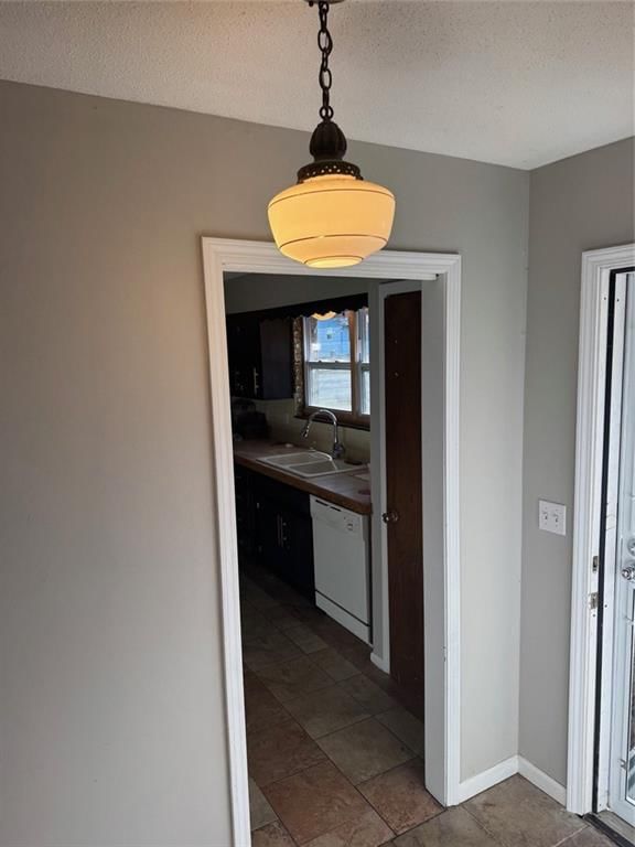 Photo 34 of 40 - 7722 E 90th Terrace, Kansas City, MO 64138